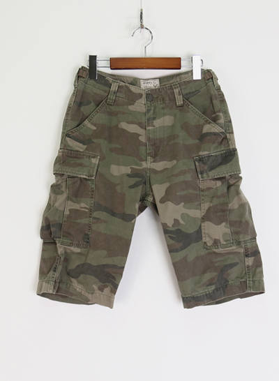 AVIREX cmouflage shorts (30)